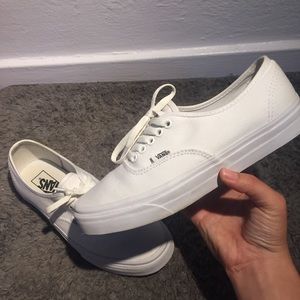 white authentic vans